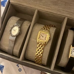 Vintage Helbros Diamond Stainless Steel
Watch EUC